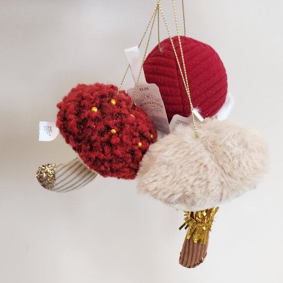 NWT Wondershop - 3 fabric mushroom ornaments set - Picture 2 of 16